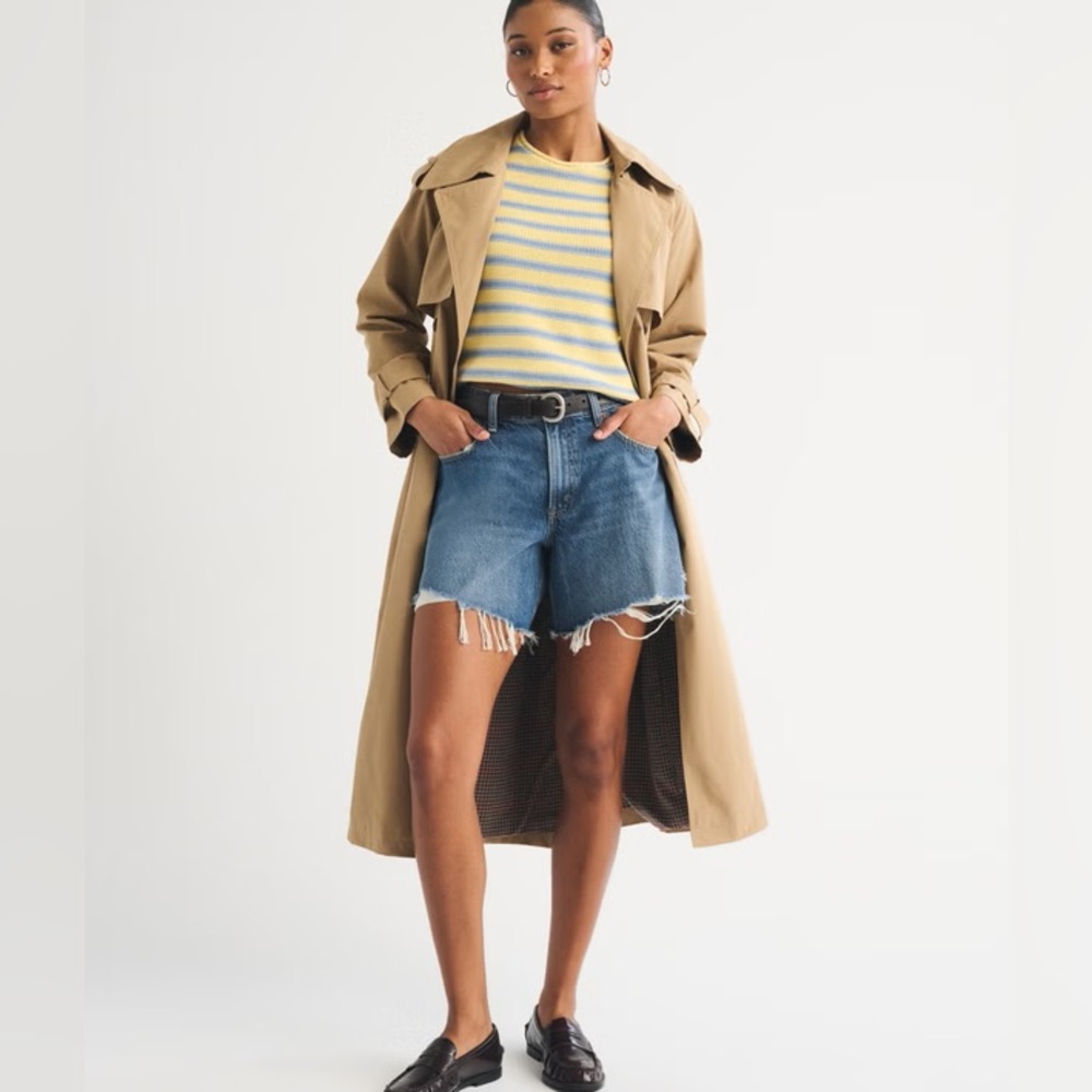 Abercrombie & Fitch Light Blue Loose Denim High-Rise Shorts